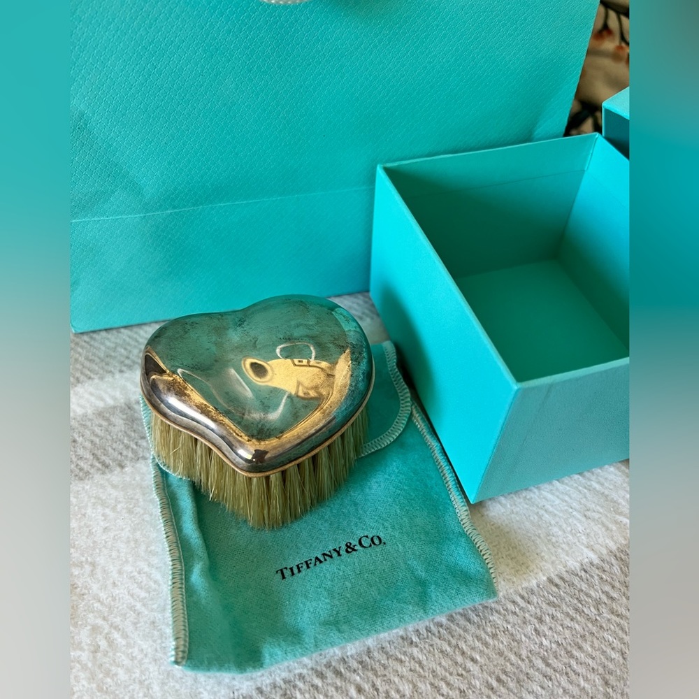 Elsa Peretti Heart Baby Brush